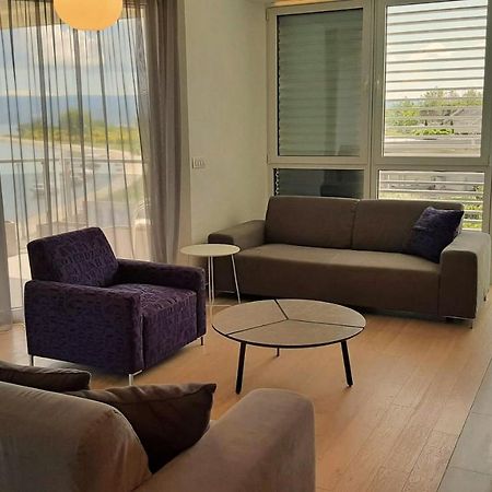 Apartment Iva Omiš Exteriör bild
