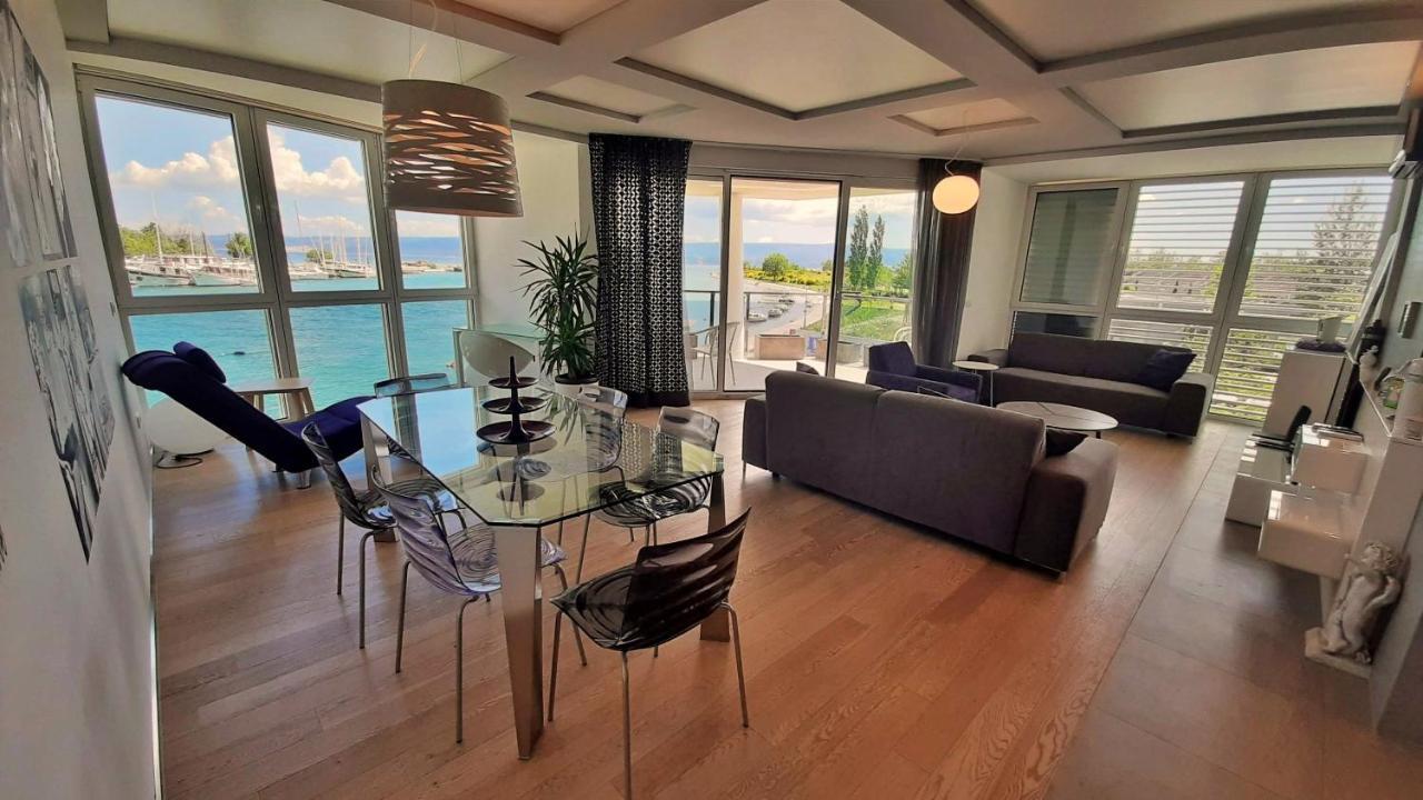 Apartment Iva Omiš Exteriör bild