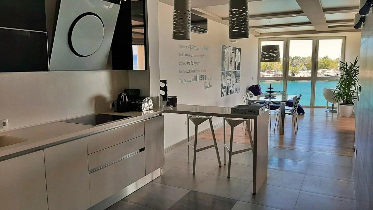 Apartment Iva Omiš Exteriör bild