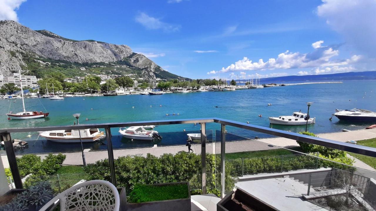 Apartment Iva Omiš Exteriör bild